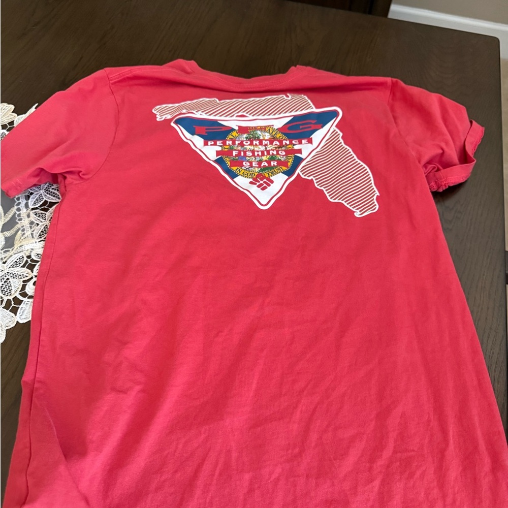Columbia Coral Short Sleeve Graphic Tee with Florida Patch